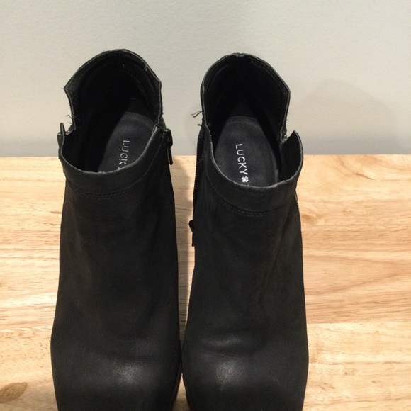Lucky Brand Black Leather Block Heel Booties 10M - Picture 6 of 13